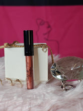 Load image into Gallery viewer, Apricot Delight Lip Shine- round shiny BLK w/Sponge