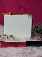 Load image into Gallery viewer, Boss- Liquid Matte Lips w/ Sponge