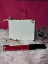 Load image into Gallery viewer, Vamp- Lip Shine- round shiny BLK w/Sponge