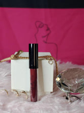 Load image into Gallery viewer, Black Cherry- Liquid Matte Lips w/Sponge
