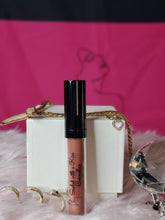 Load image into Gallery viewer, Nude Beach Liquid Matte Lips w/Sponge
